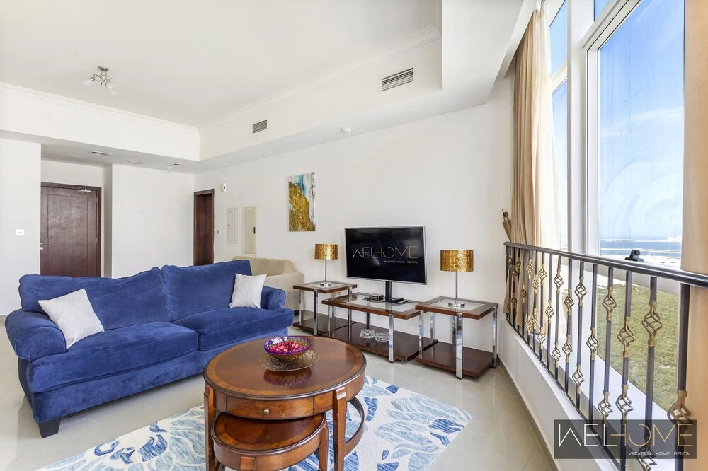 WelHome - Luxurious Sea-View Retreat at Hydra Avenue