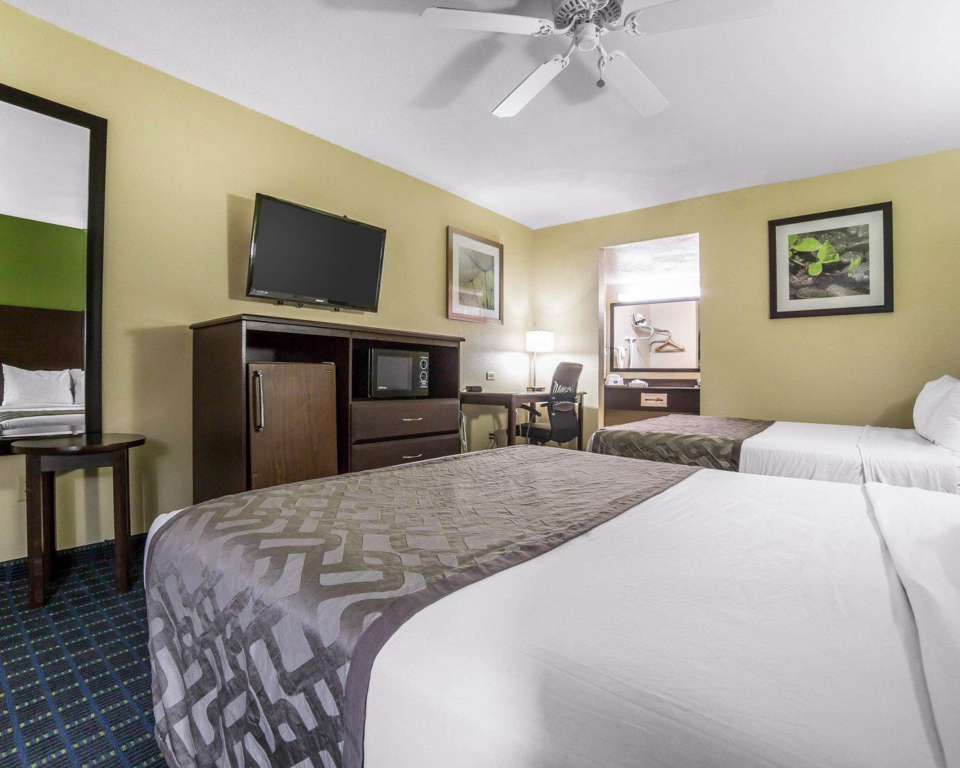 Pacific Coast Inn