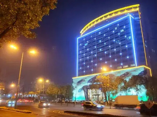 Siji Ruchun Hotel