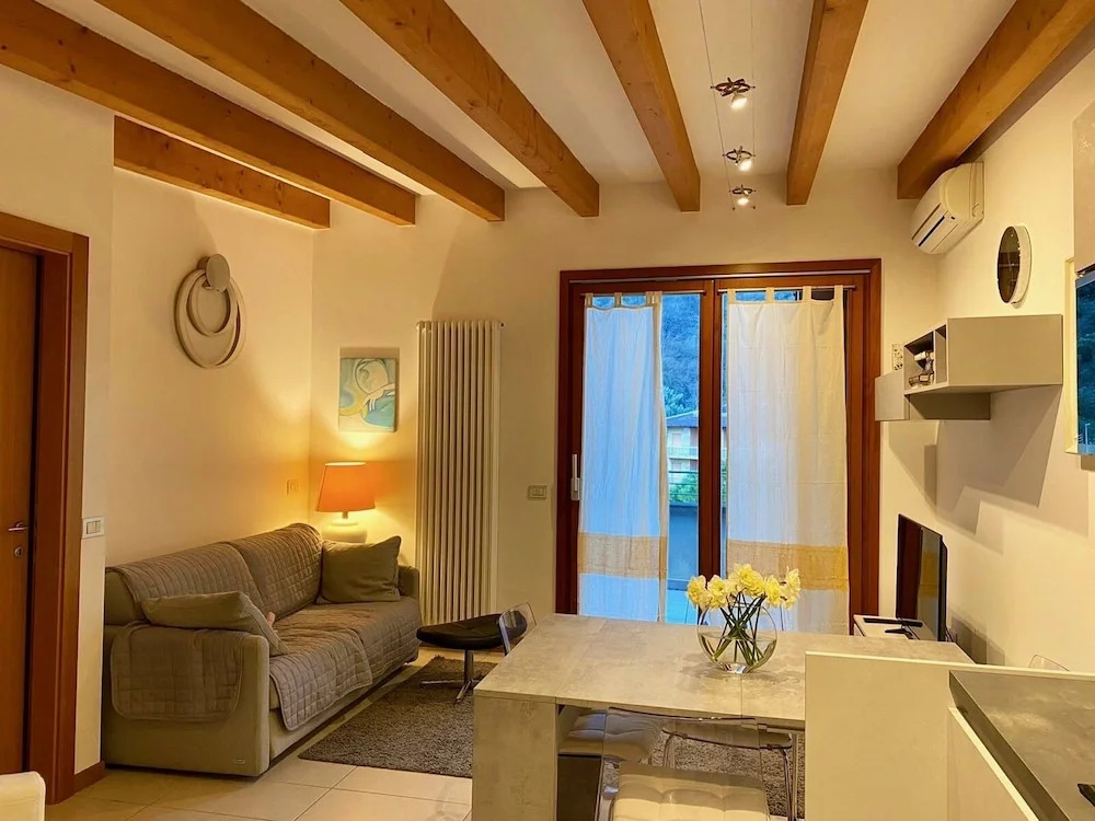 Silver Thermal Home