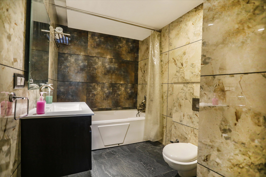 FabHotel Enaya Residency