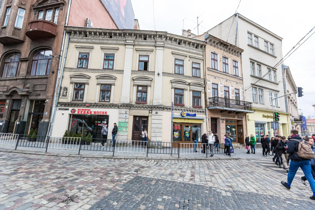 2 Kn. Romana Apartment