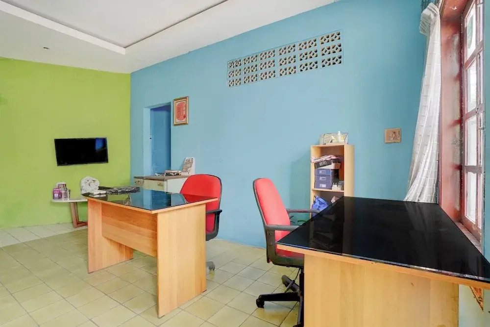 Capital O 95198 Angel Homestay