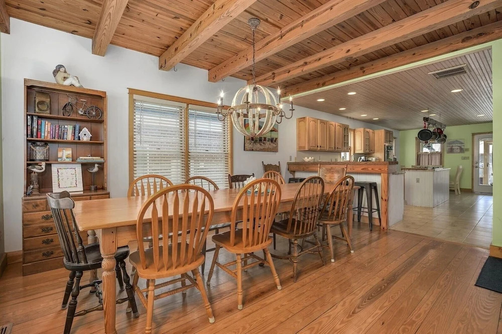 Family Tides - 311 139th Street 4 Bedroom Home by RedAwning