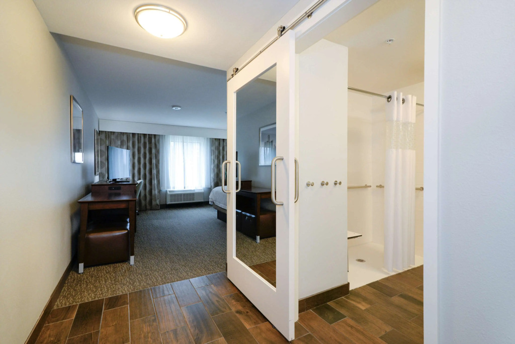Hampton Inn Brighton Mi