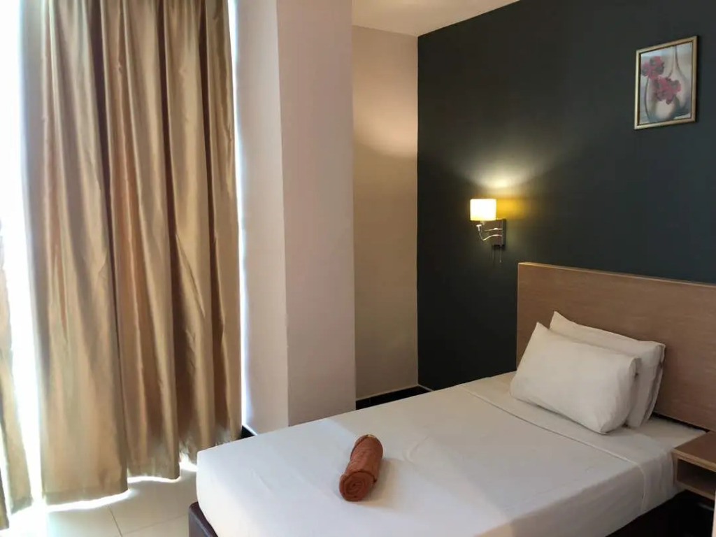 The Room Hotel