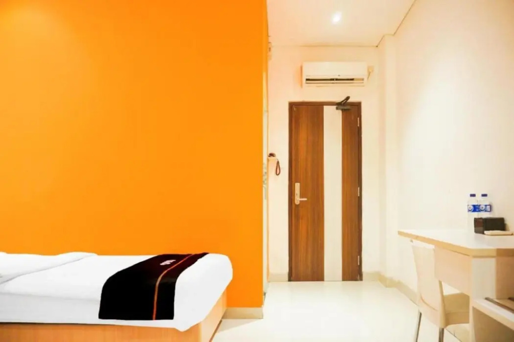 Townhouse Oak Palembang near Palembang Golf Club formerly KR Hotel