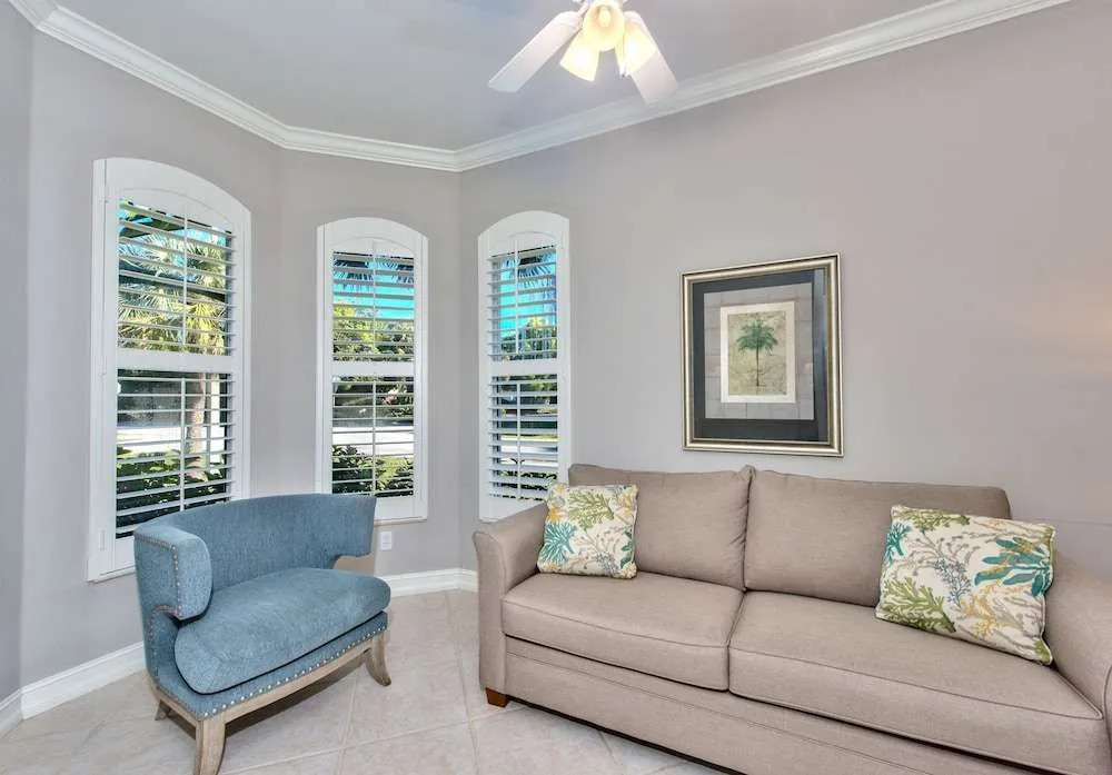 Neapolitan Vacation Rentals - Pet Friendly, Newly Updated Luxury Home with Private Pool! Complete Privacy and Only a 10 Minute Walk to Vanderbilt Beach Close to Mercato and the Best of Naples