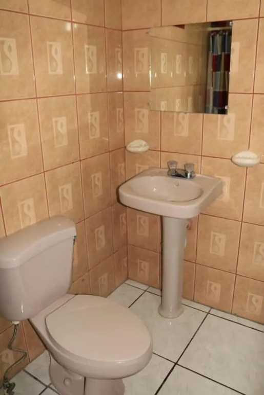 Hotel & Hostal Yaxkin Copan