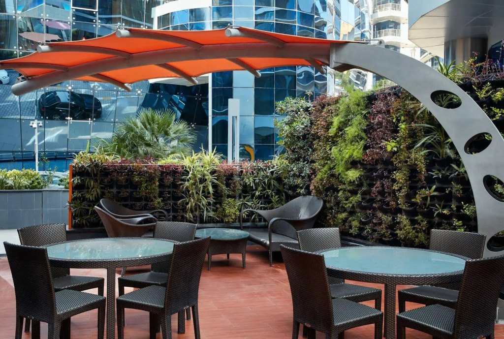 Crowne Plaza Doha - The Business Park by IHG