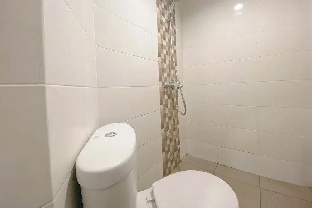 Well Furnished Studio At The Alton Apartment