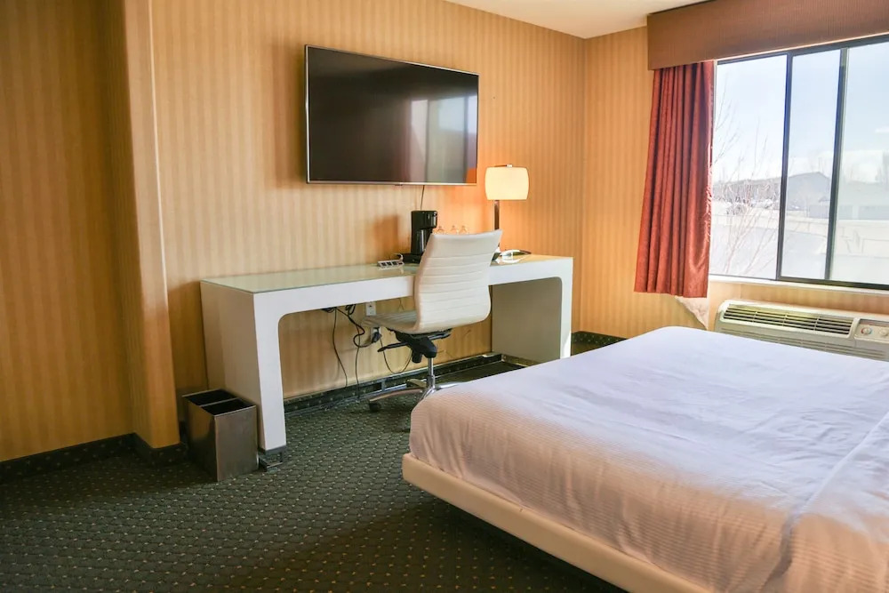 Sweetwater Lodge