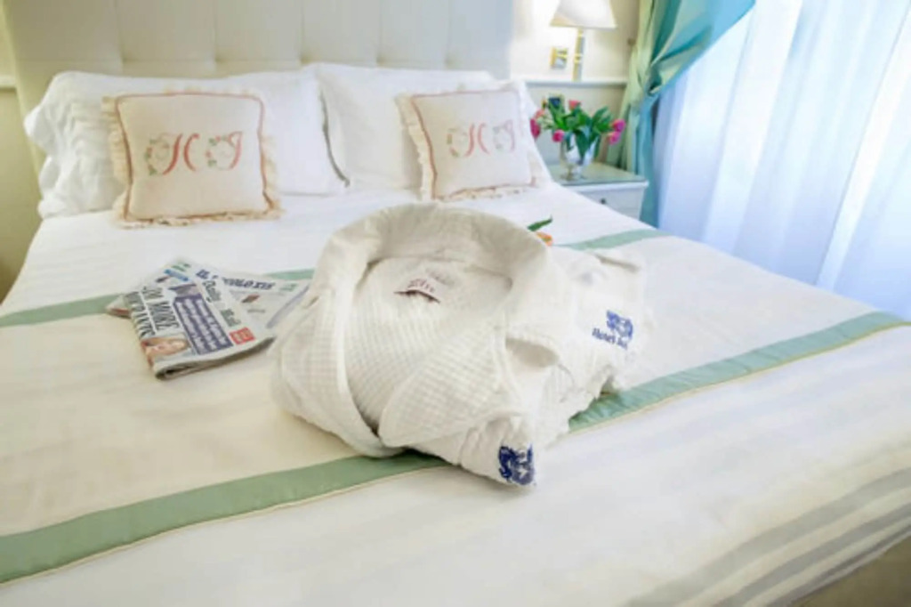Hotel Jolanda