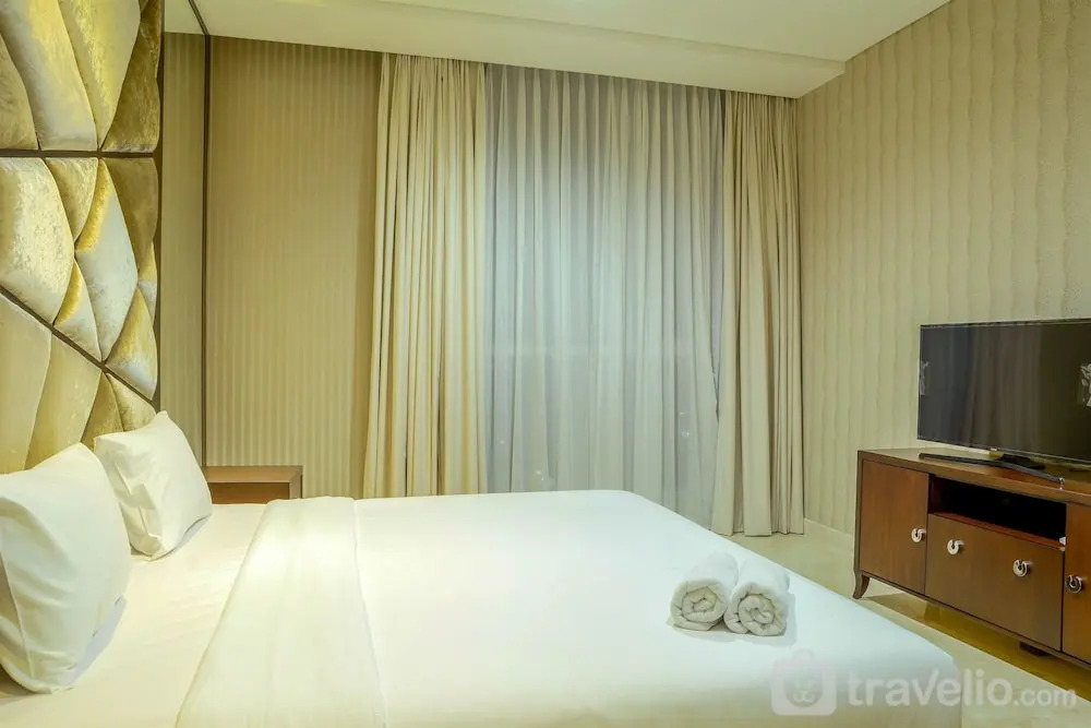 Luxury Four Winds Apartment Near Senayan And Slipi