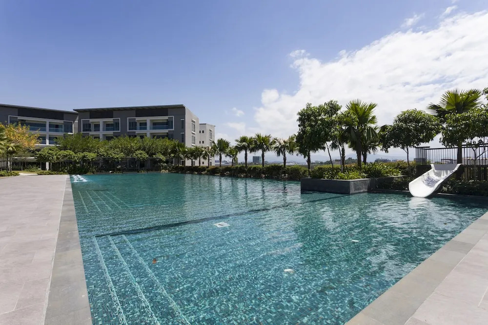 Utopian Homes at IMAGO Mall