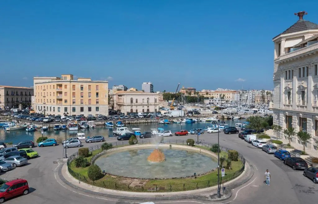 Darsena Apartments by Wonderful Italy