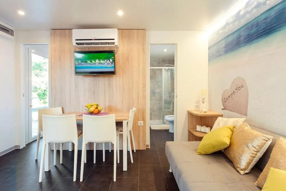 Mobile Homes - FKK Nudist Camping Solaris