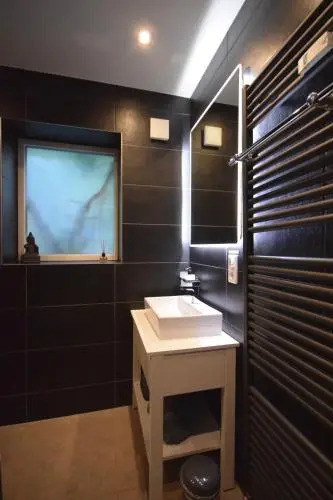 Jordan Suite