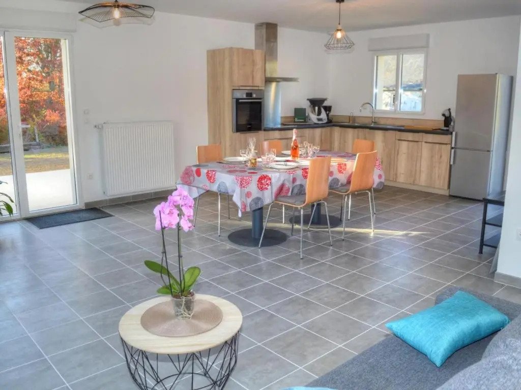 Gîte Confortable avec Jardin Privatif à Proximité des Châteaux de la Loire et Zoo de Beauval - FR-1-381-512