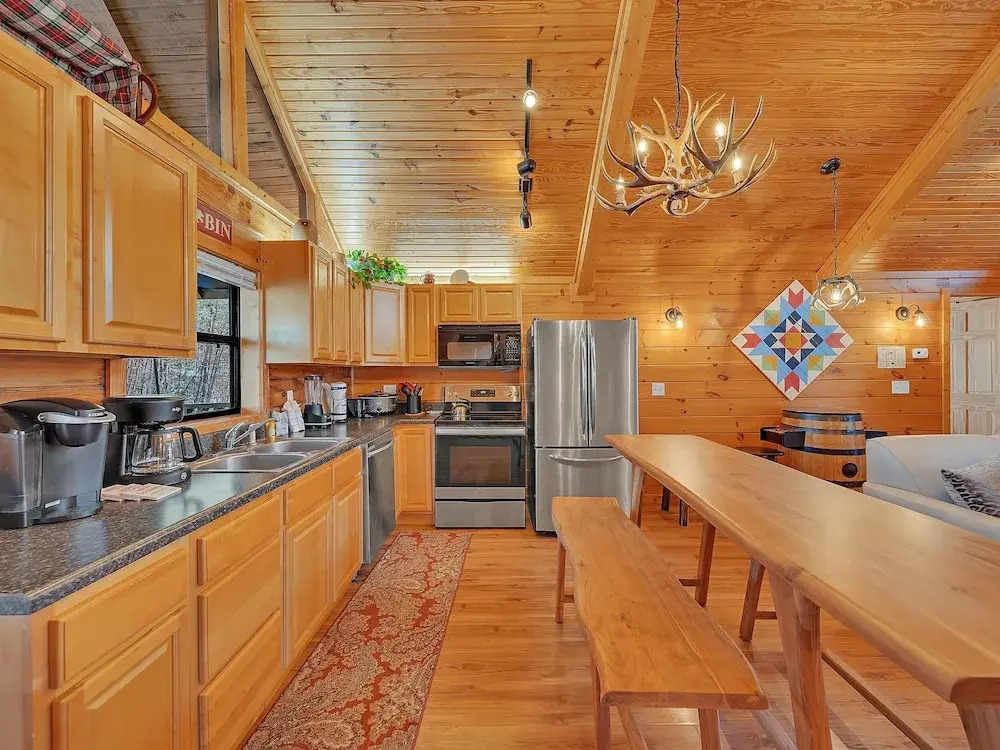 Cottage In The Pines #297