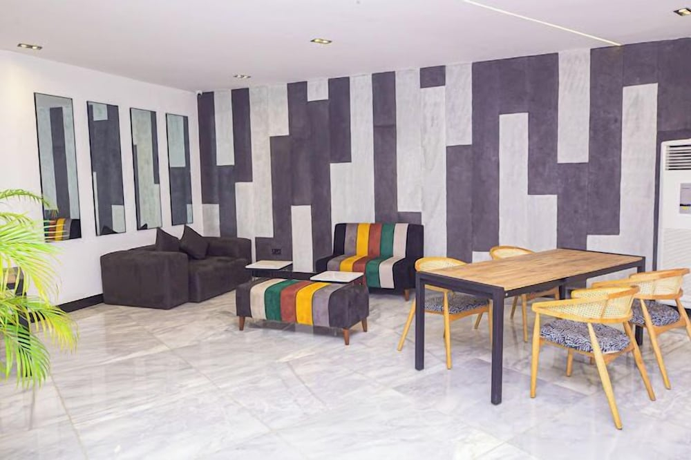 Noble Nook Boutique Hotel Abuja