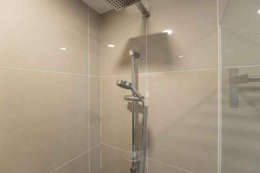 Modern City 2B Suite Desa Park City