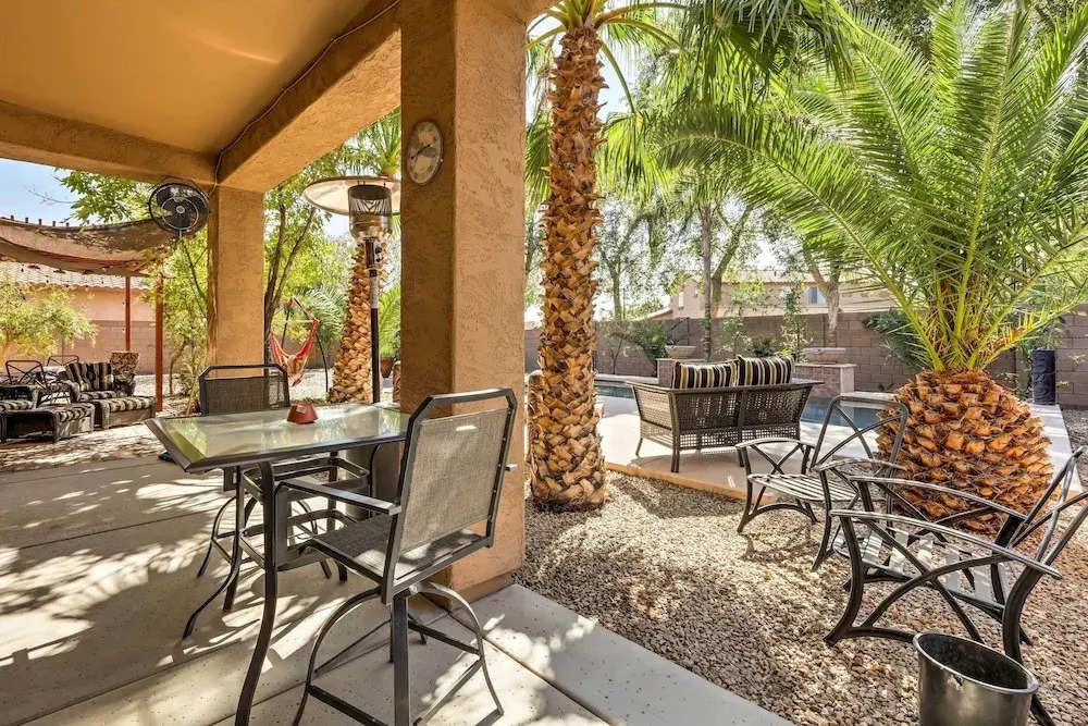 Stunning Pool & Patio: Spacious Chandler Oasis!