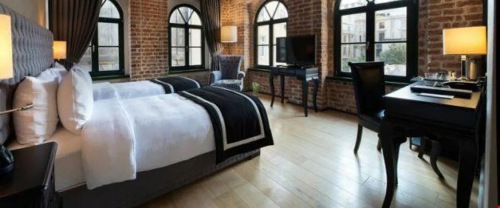 Test App Hotel