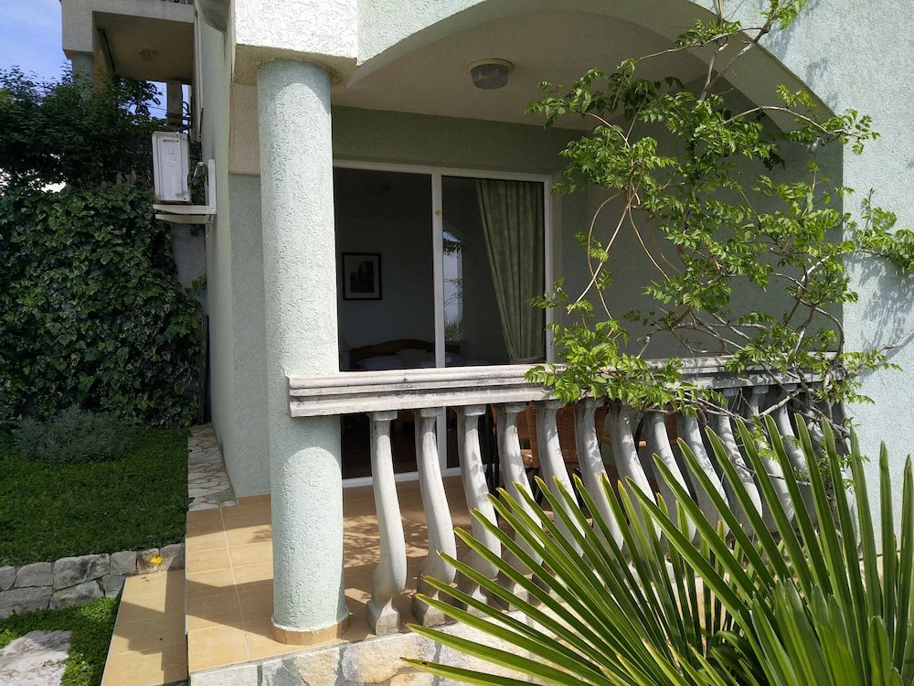 Majero Apartments