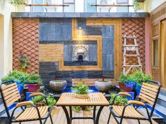 Sumuzhe Boutique Inn