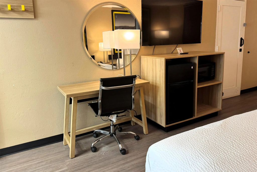 Super 8 by Wyndham Corpus Christi Airport