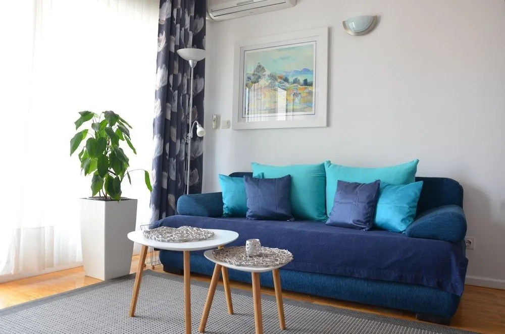 Vana Apartments Split