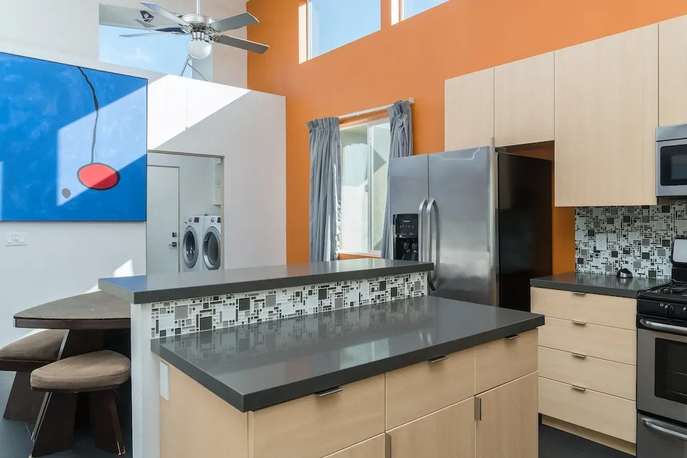 California Home 747 3 Bedrooms 3 Bathrooms Home