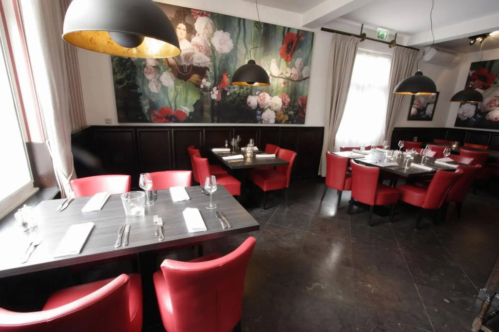 In de Witte Dame Hotel Bar Kitchen Apartments