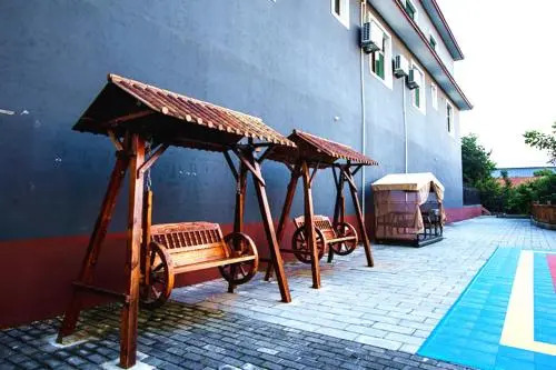 Beijing Yixuan Pavilion Hotel