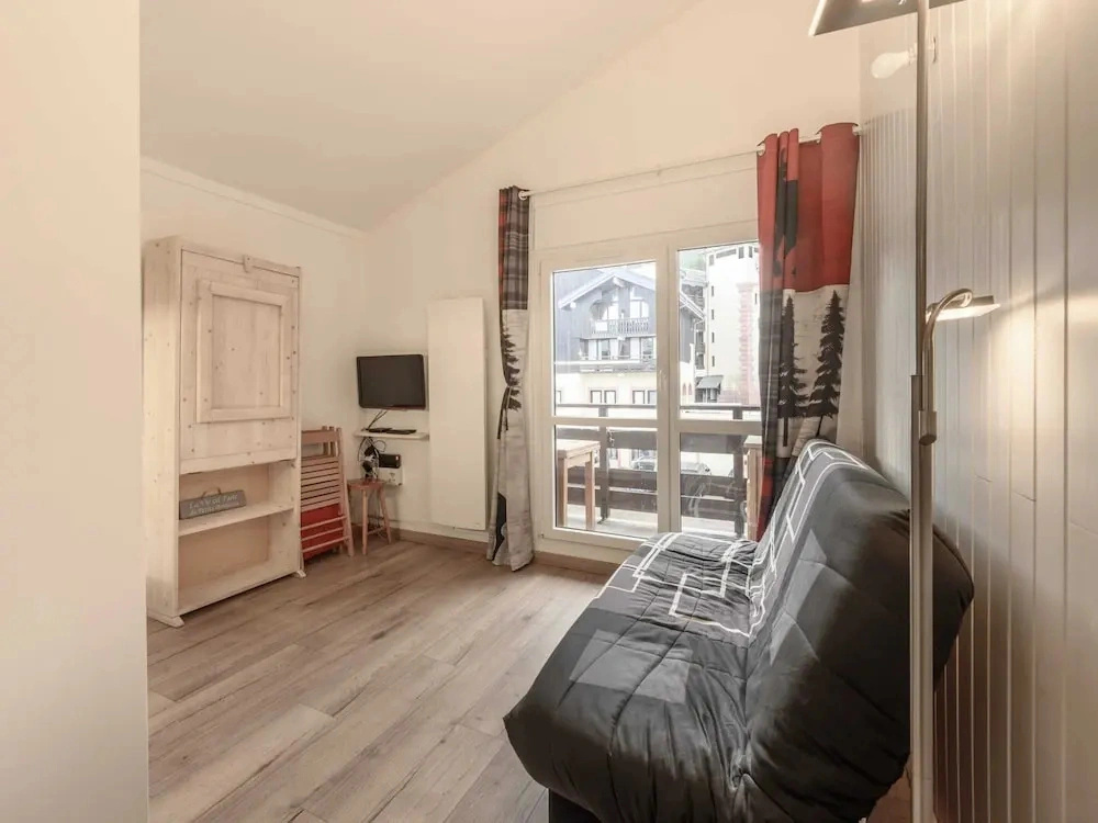 Modern Ski Apartment for 4 in Morillon