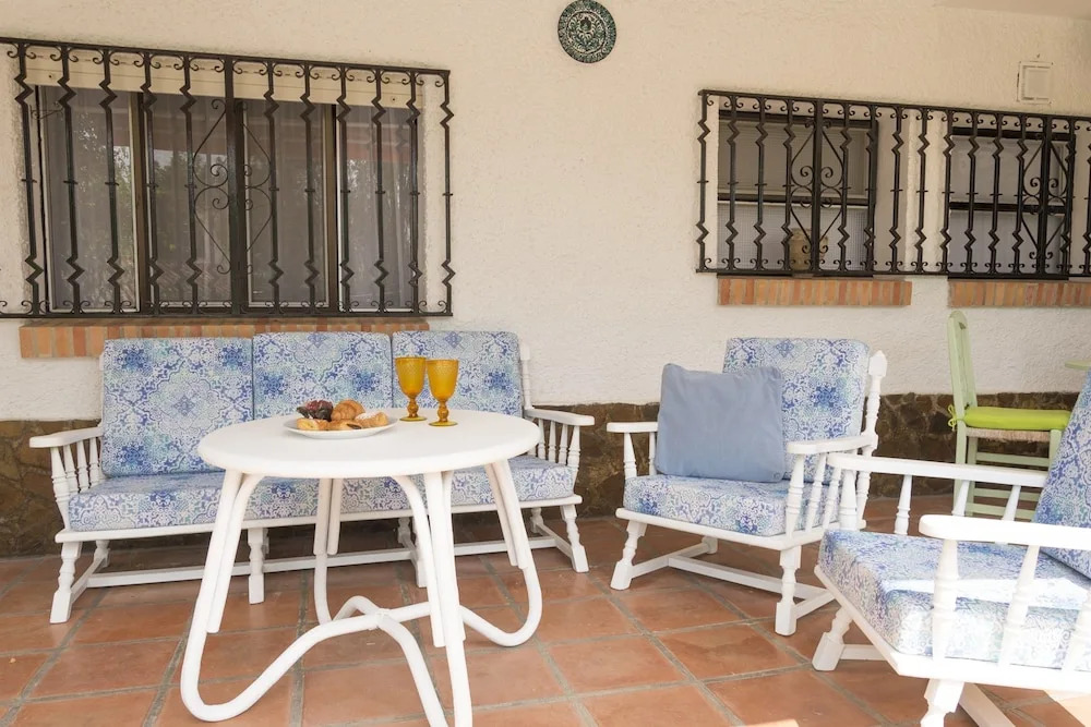 Living4Malaga Villa Miraflores