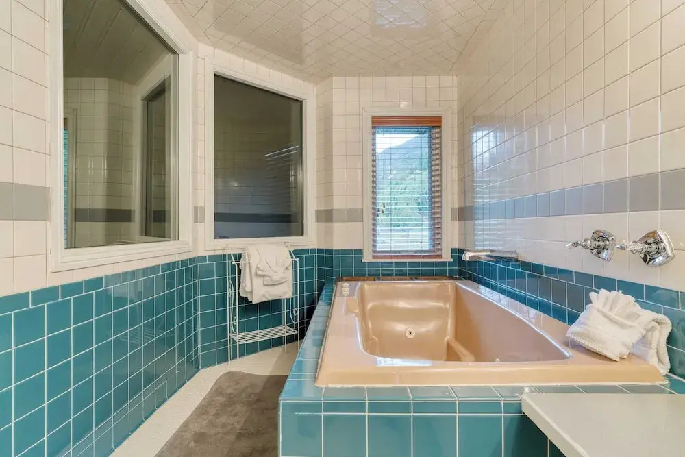 Etta Place Too 107 by Avantstay Close to Town & The Slopes! In Complex w/ Communal Pool & Hot Tub