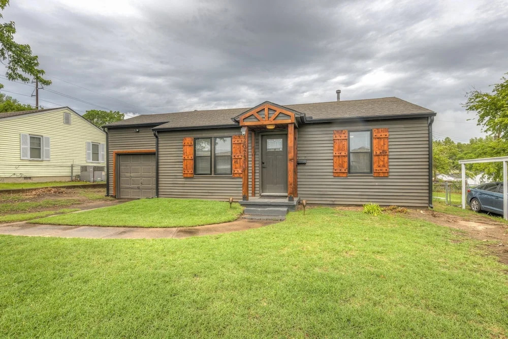 Monticello Cottage in Tulsa