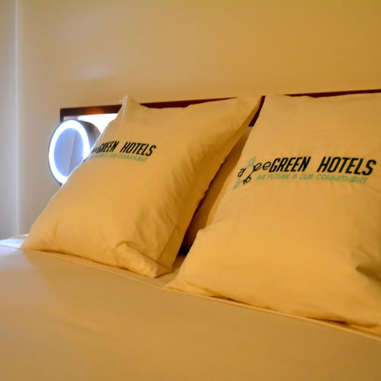 Egreen Hotel 111