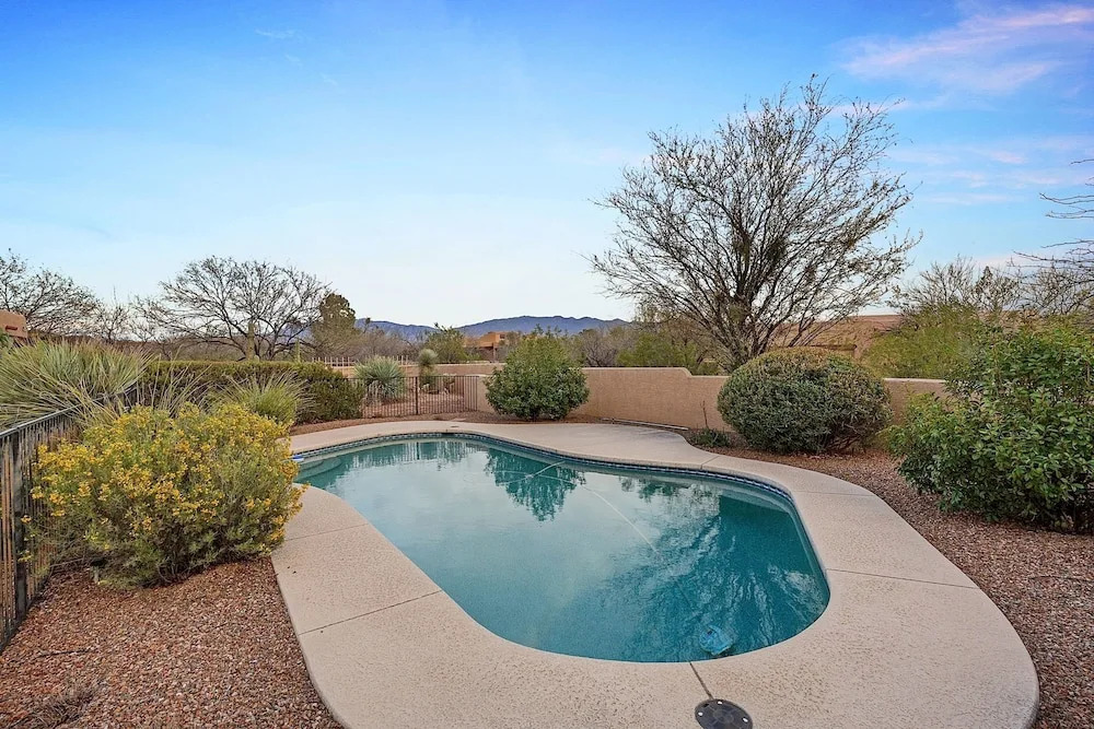 Easy Living 4 BR by Casago