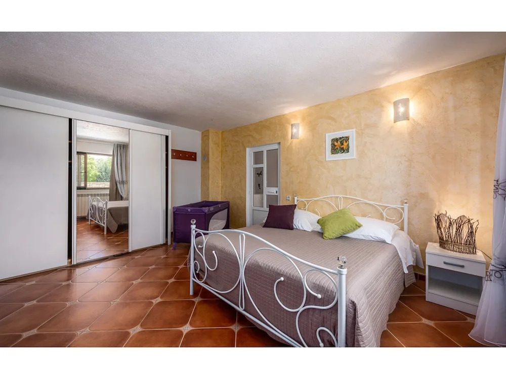Luxury Holiday House With Private Pool and Large Garden, Near Rabac