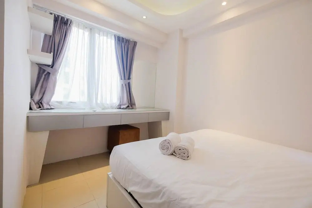 Cozy and Elegant 2BR Bassura Apartment