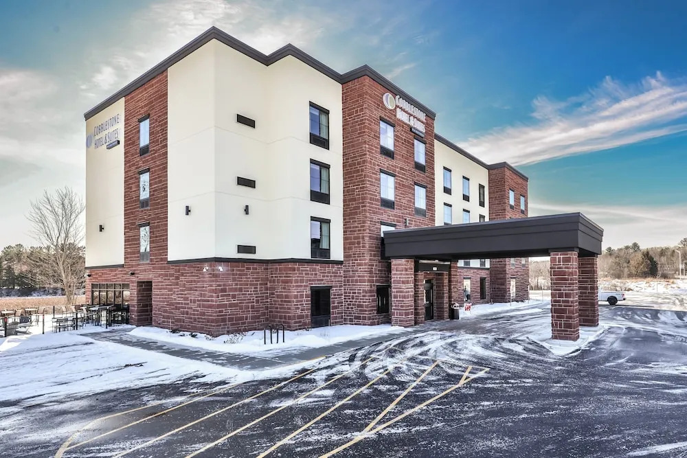 Cobblestone Hotel & Suites - Monte Vista
