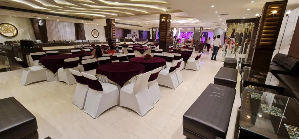 Hotel Makhan Residency