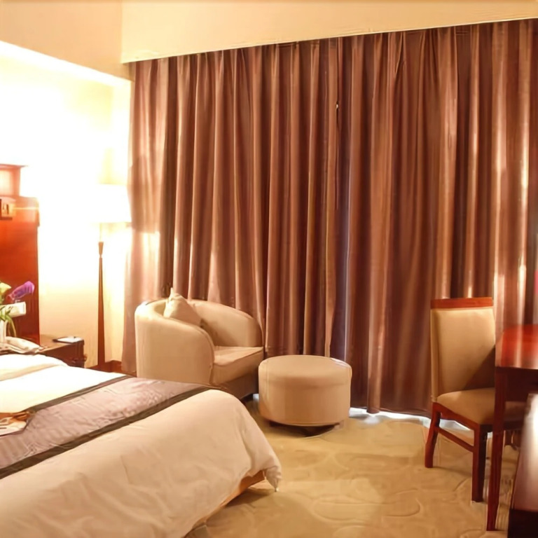 Xing Yi Hai Yu Hotel