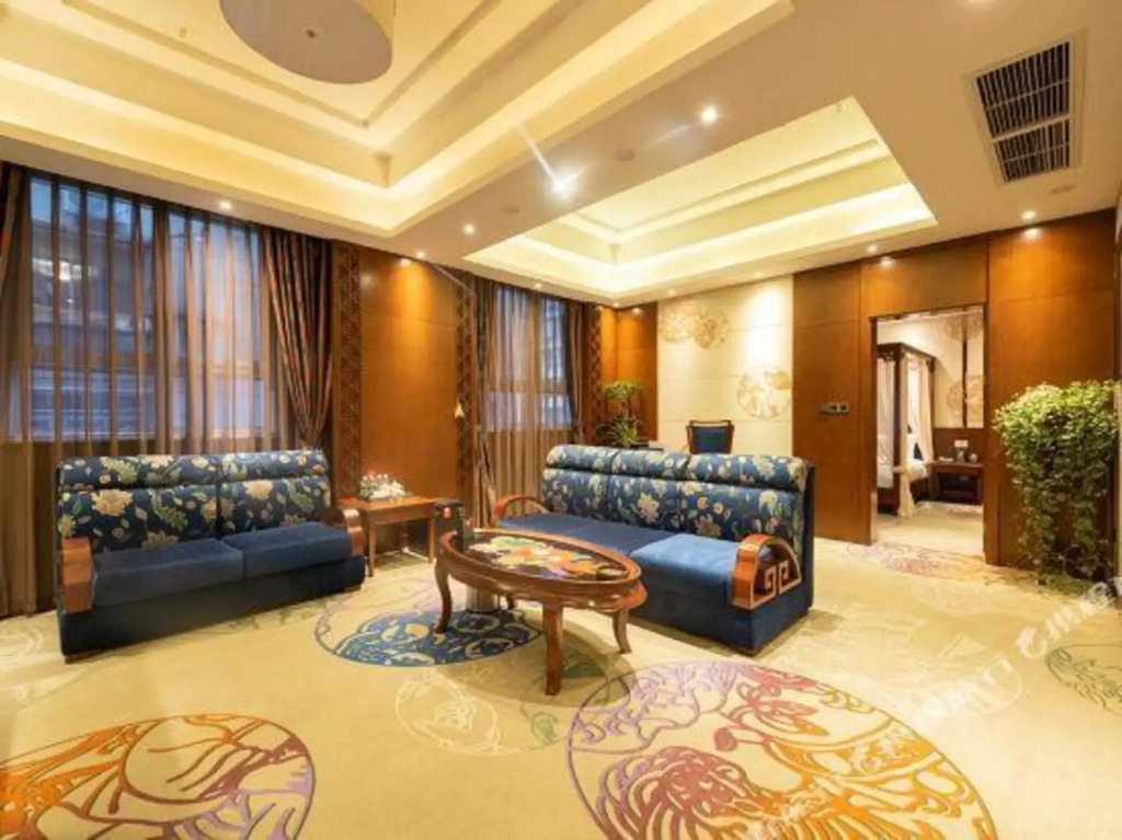 Deyang Defulai Hotel