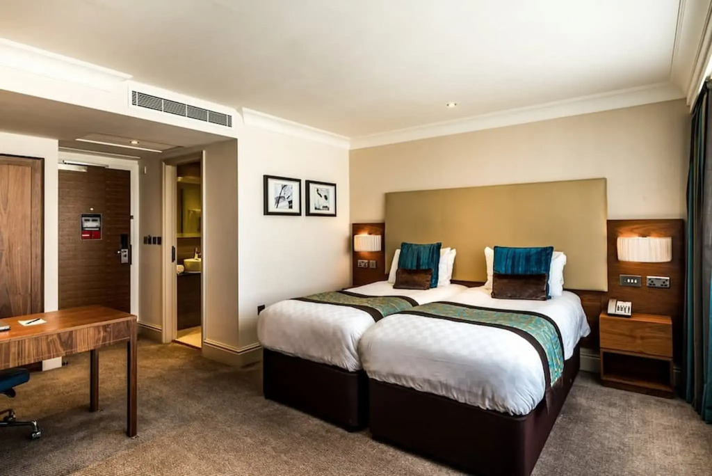 The Marble Arch Hotel, by Thistle