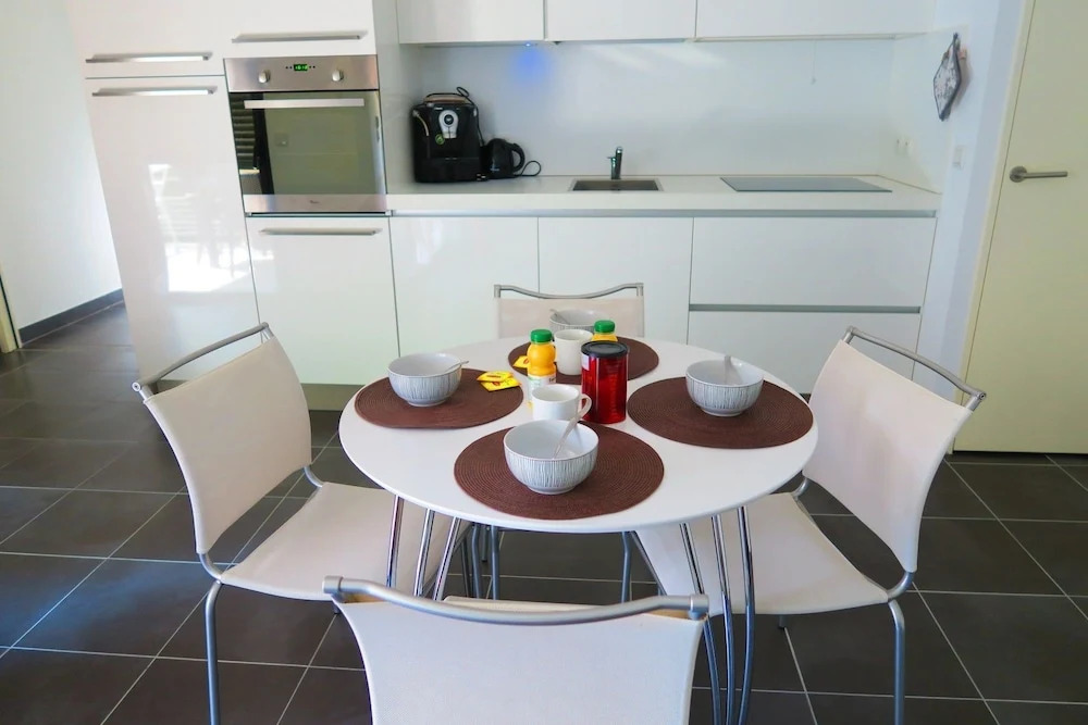 Ashley&Parker - Appartement Hugo Park