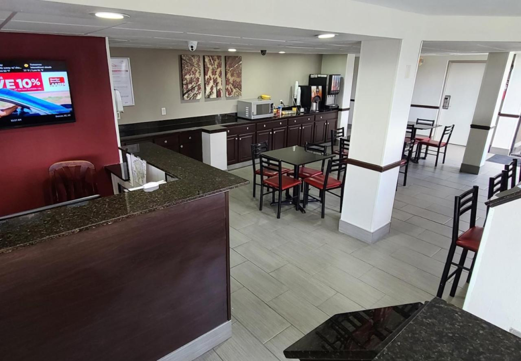 Red Roof Inn & Suites Duncan